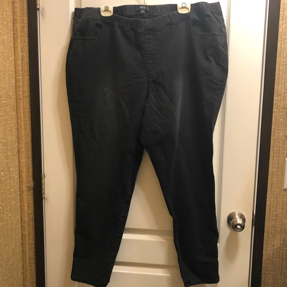 Ellos Distressed Jeggings 26 Plus